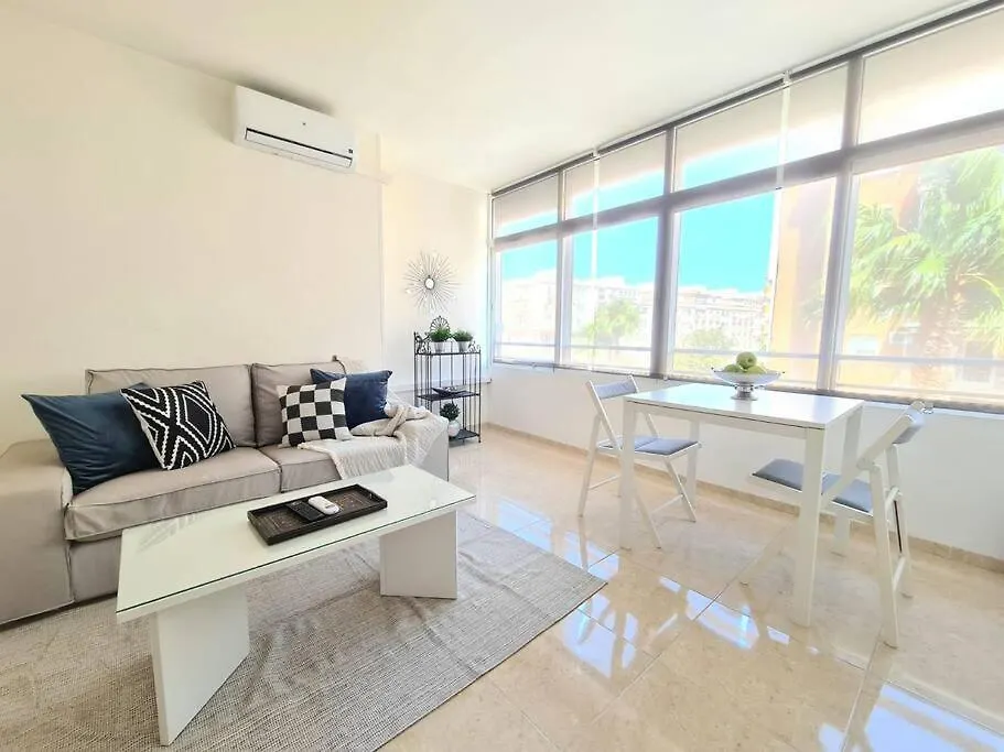 Luminoso Estudio En Torremolinos Appartement